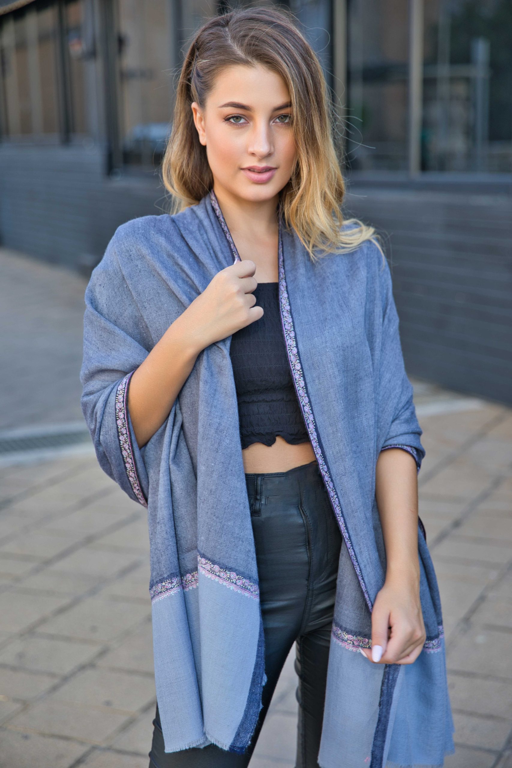 Sozni Embroidery Pashmina Cashmere Shawl - Image 3