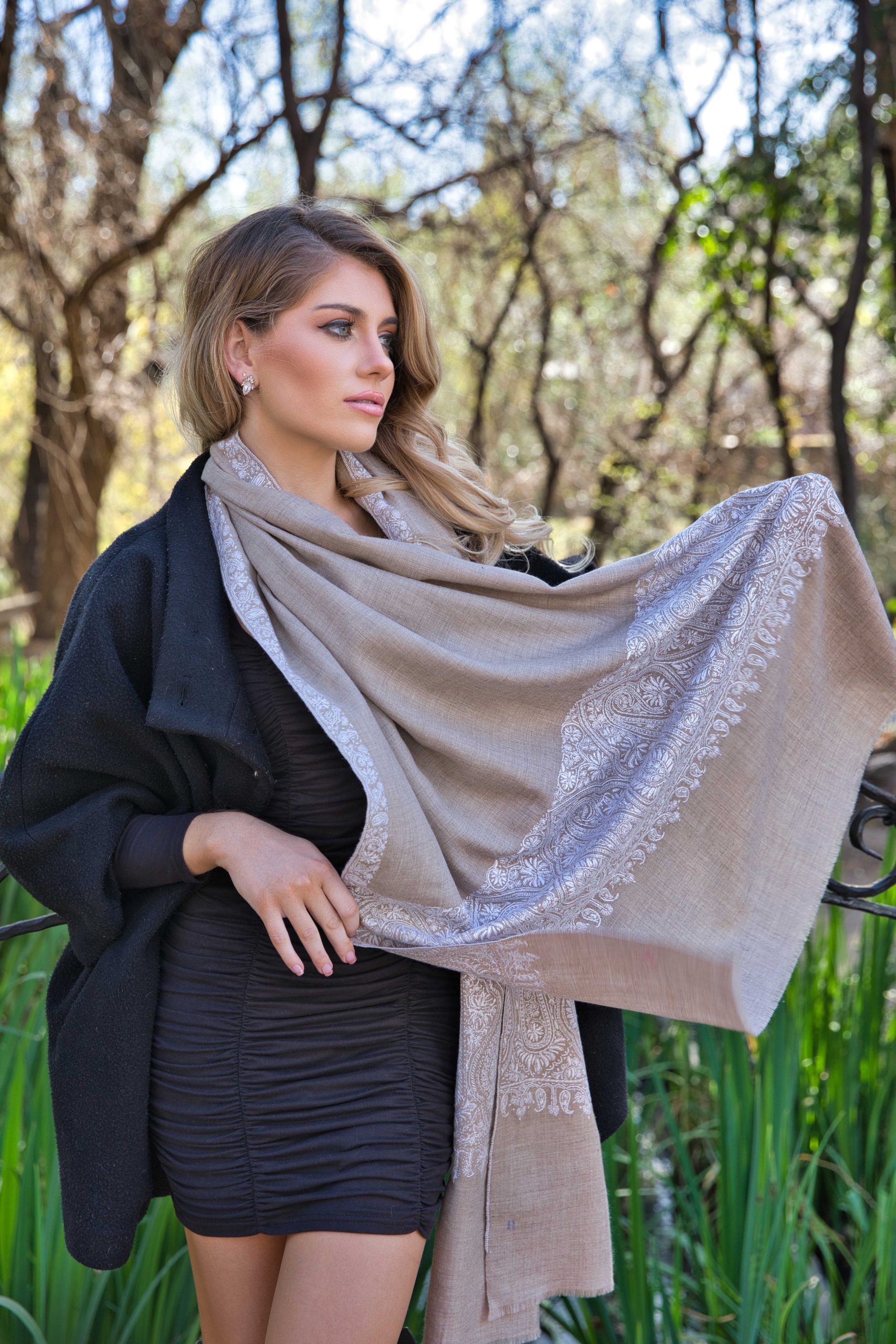 Sozni Embroidery Pashmina Cashmere Scarf - Image 2