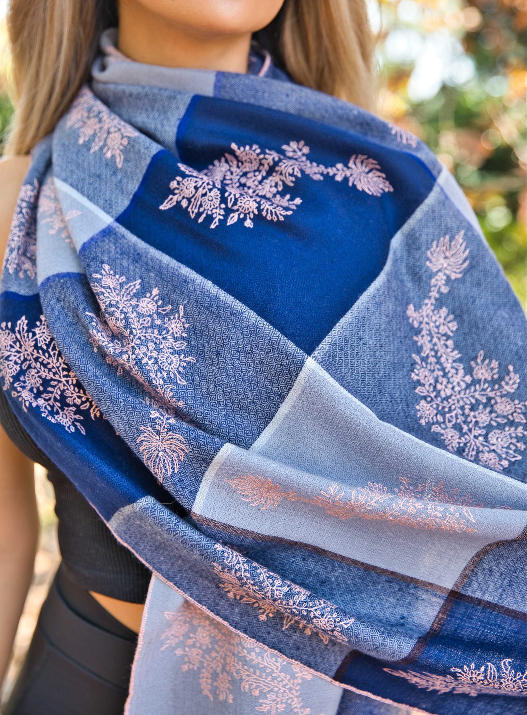 Sozni Embroidery Pashmina Cashmere Scarf - Image 3