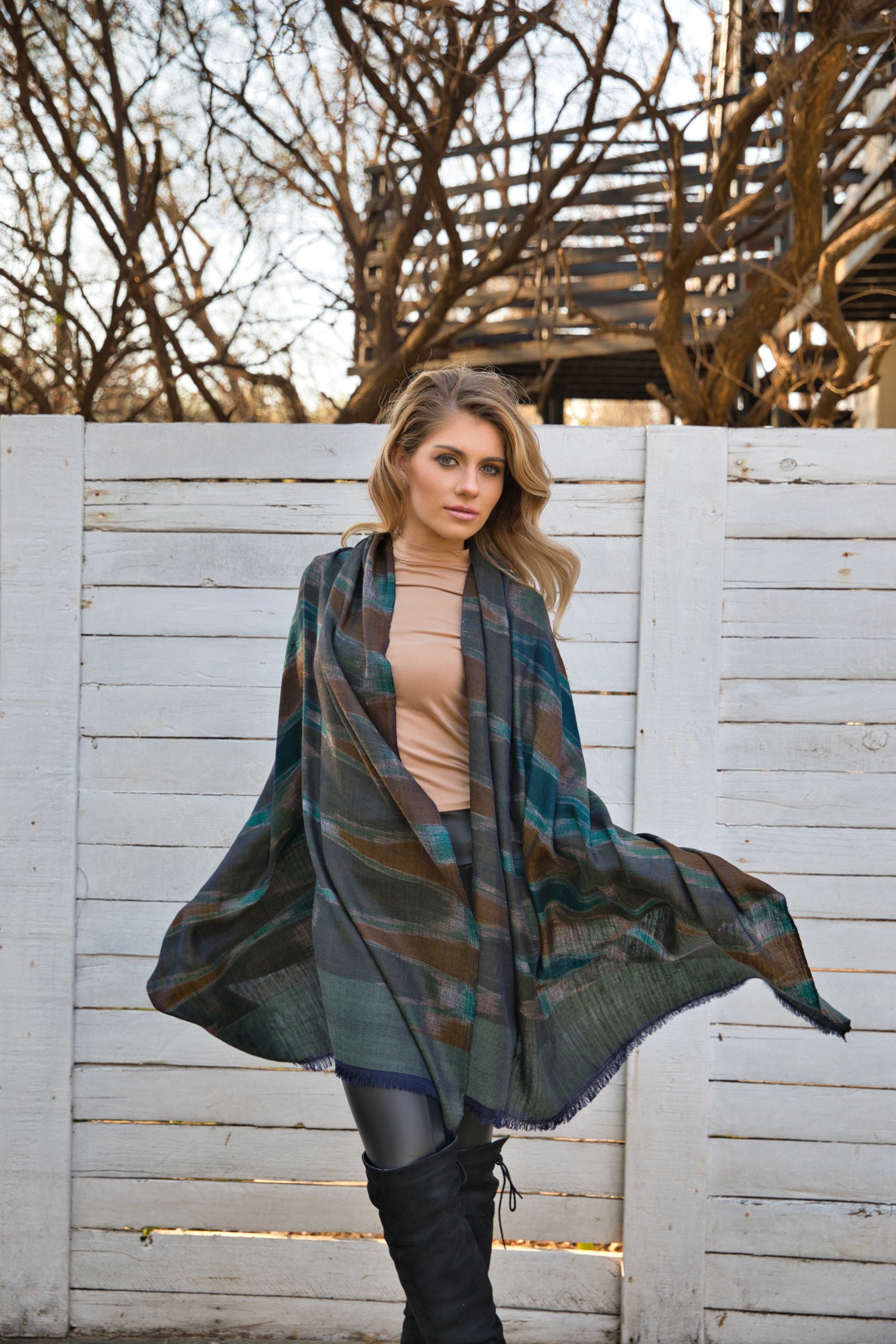 Pashmina Cashmere Ikat Shawl - Image 4