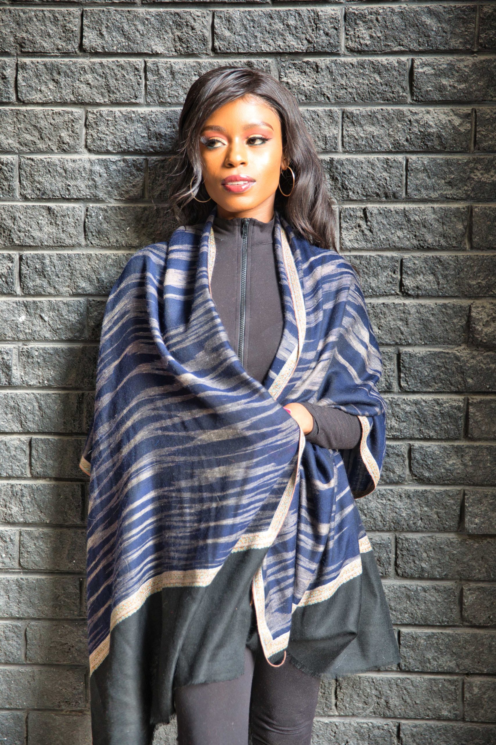 Ikat Pashmina Cashmere Scarf with Sozni Embroidery Border - Image 6