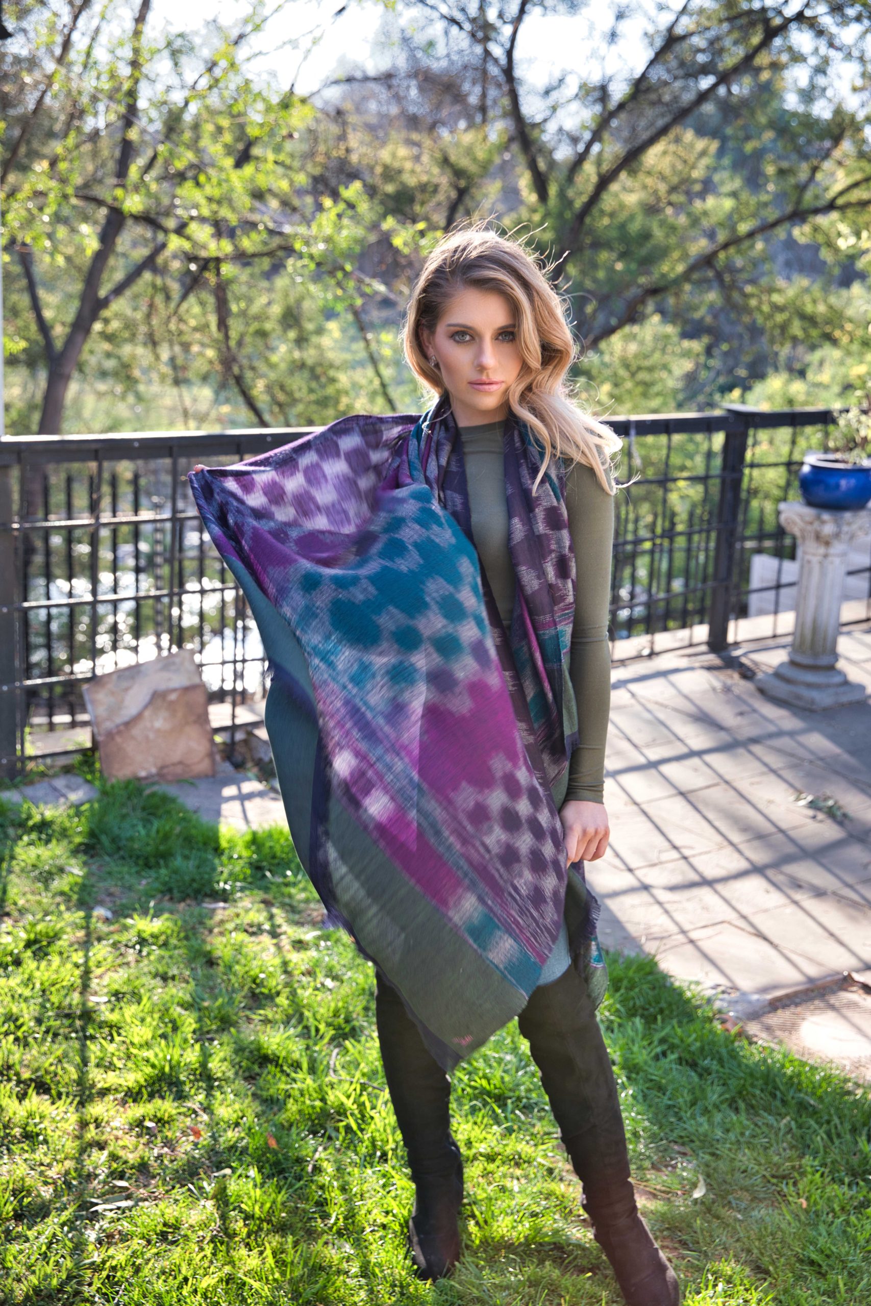 Pashmina Cashmere Ikat Shawl - Image 2