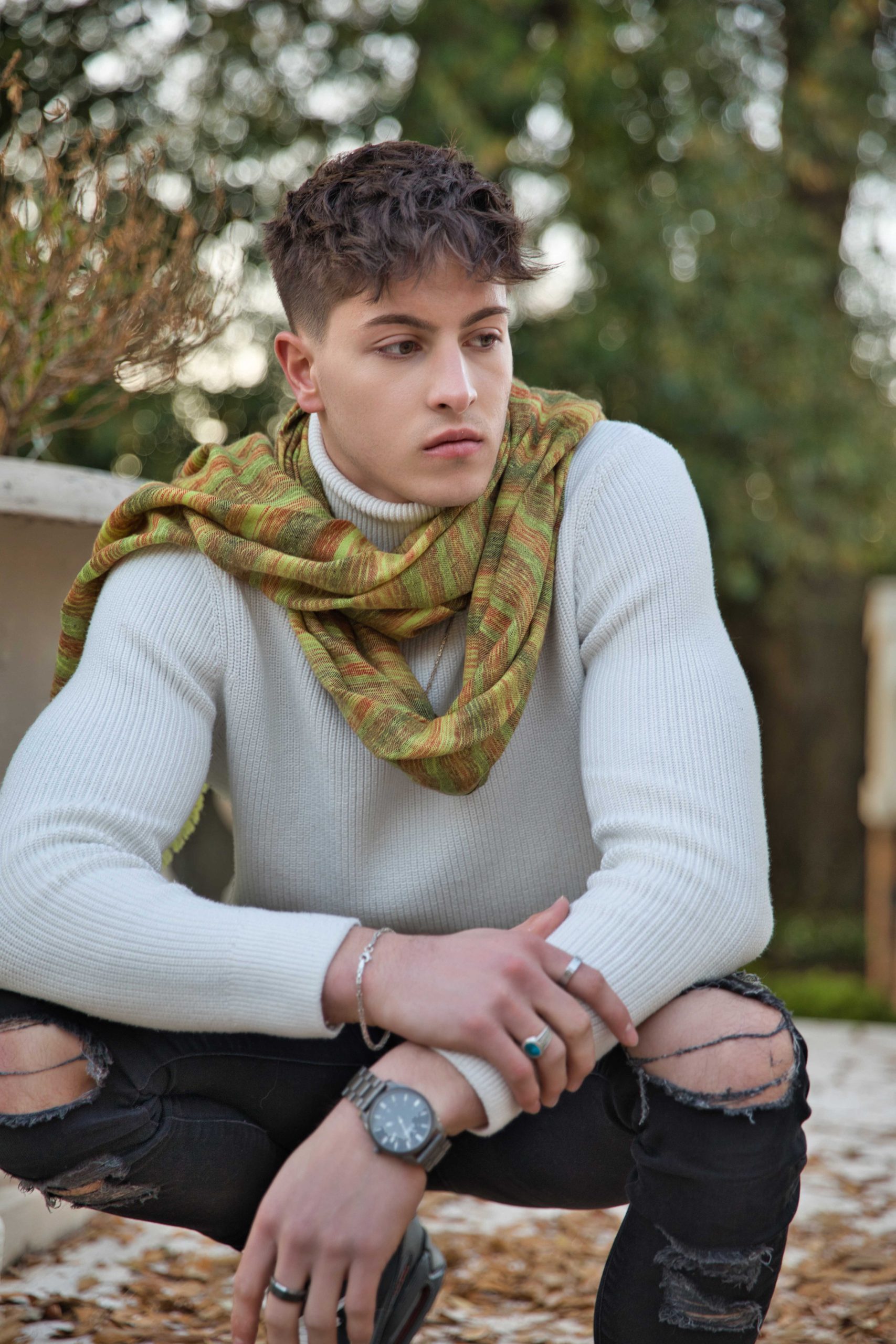 Pashmina Cashmere Ikat Scarf - Image 5