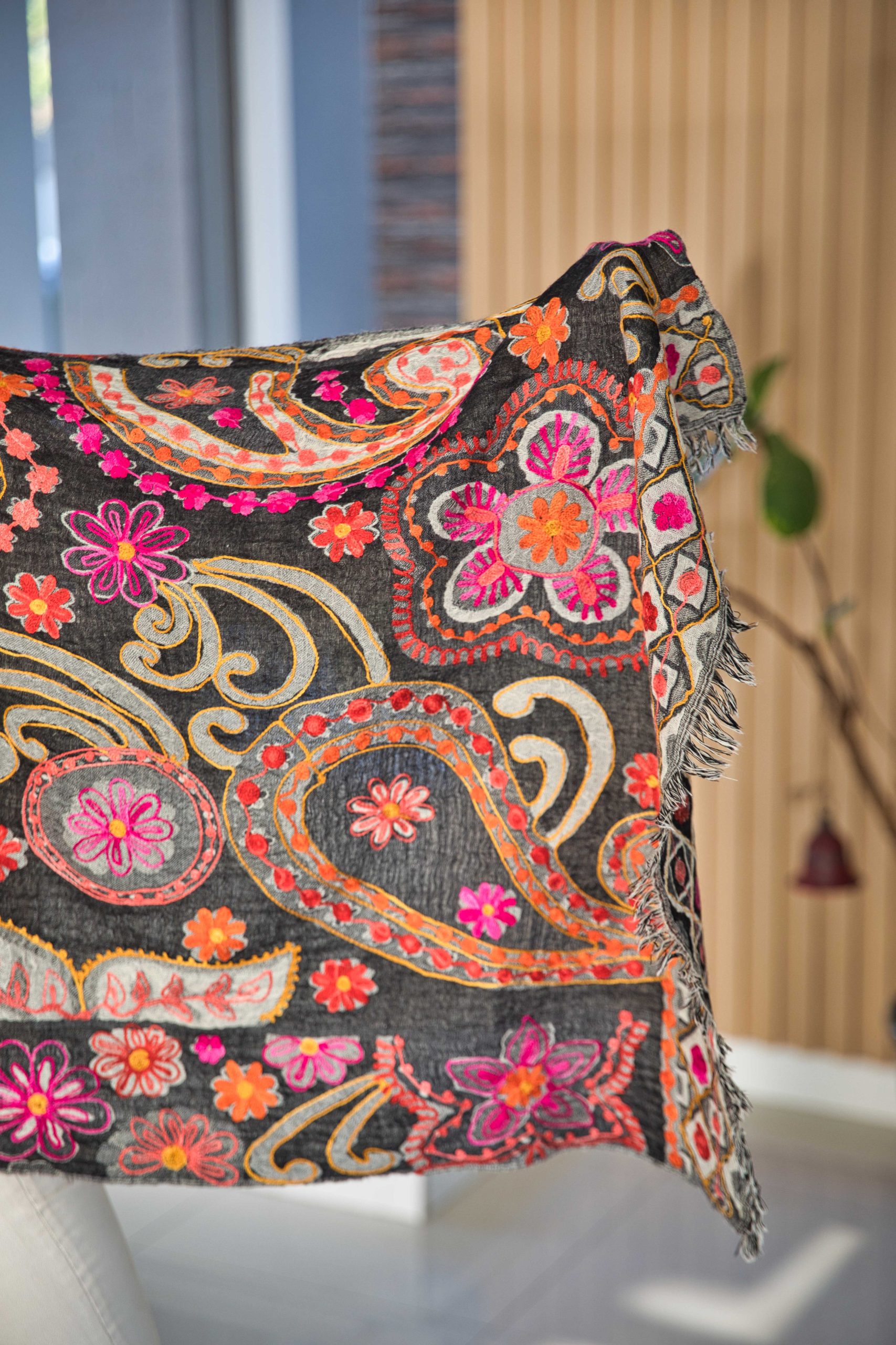 Luxury Wool Wrap with Textured Aari Embroidery - Image 4