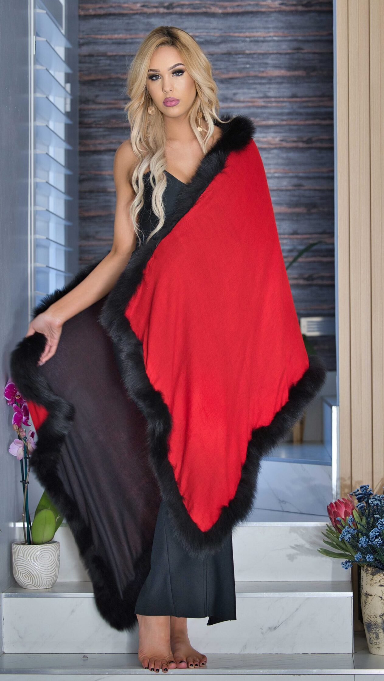 Reversible Woven Cashmere Fur Wrap - Image 7