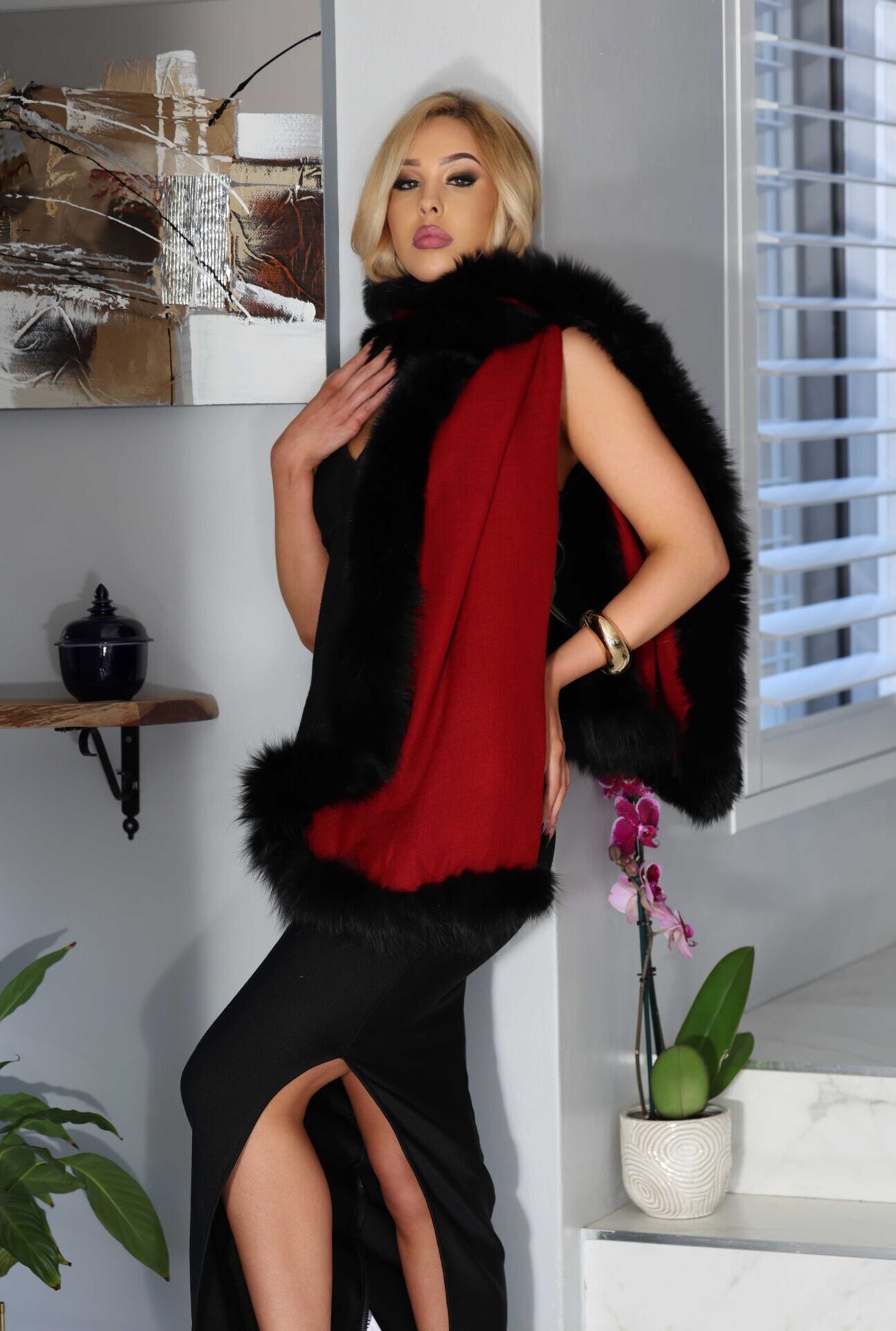 Reversible Woven Cashmere Fur Wrap - Image 5