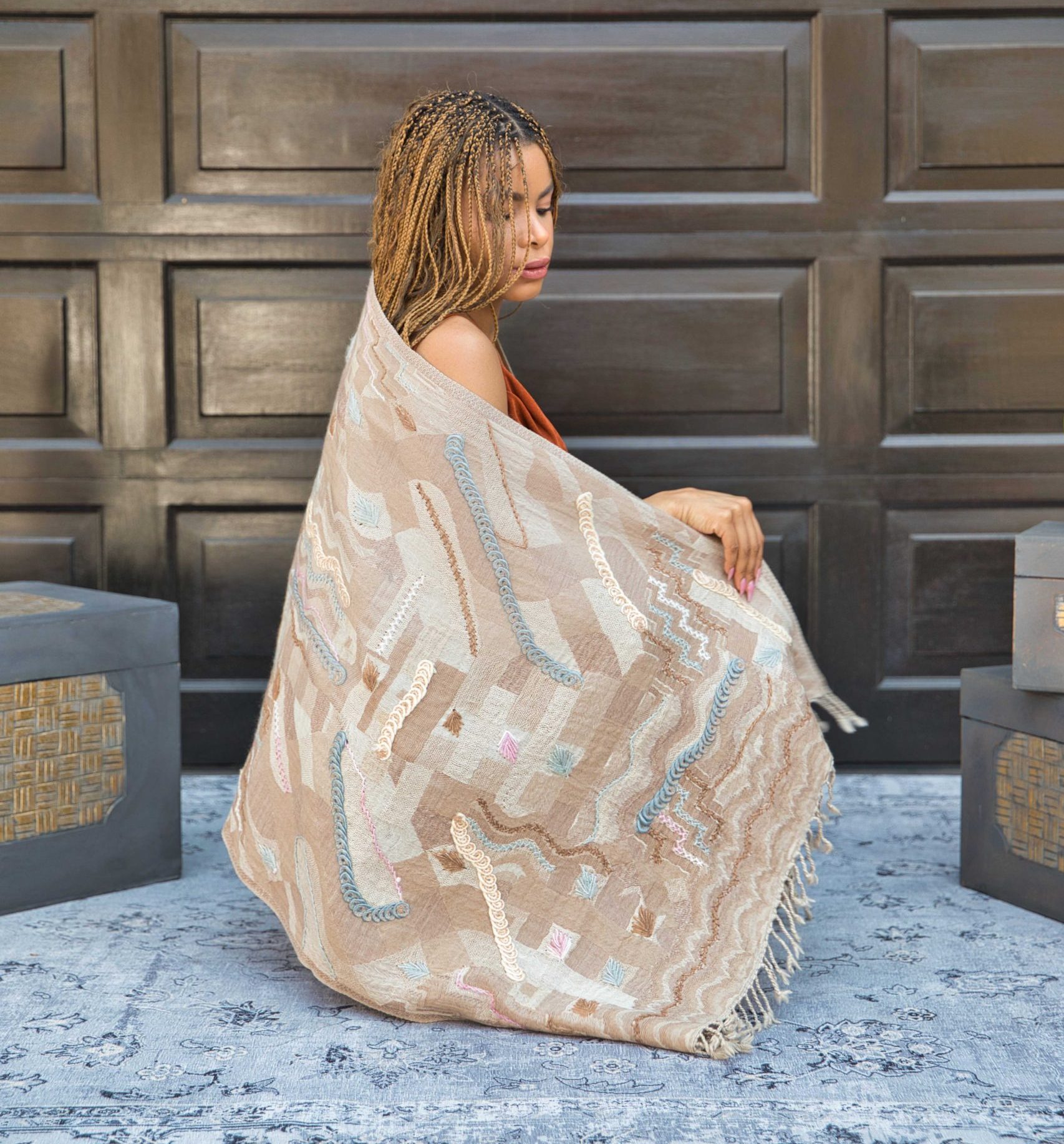 Thick Merino Wool Scarf With Embroidery - Image 3