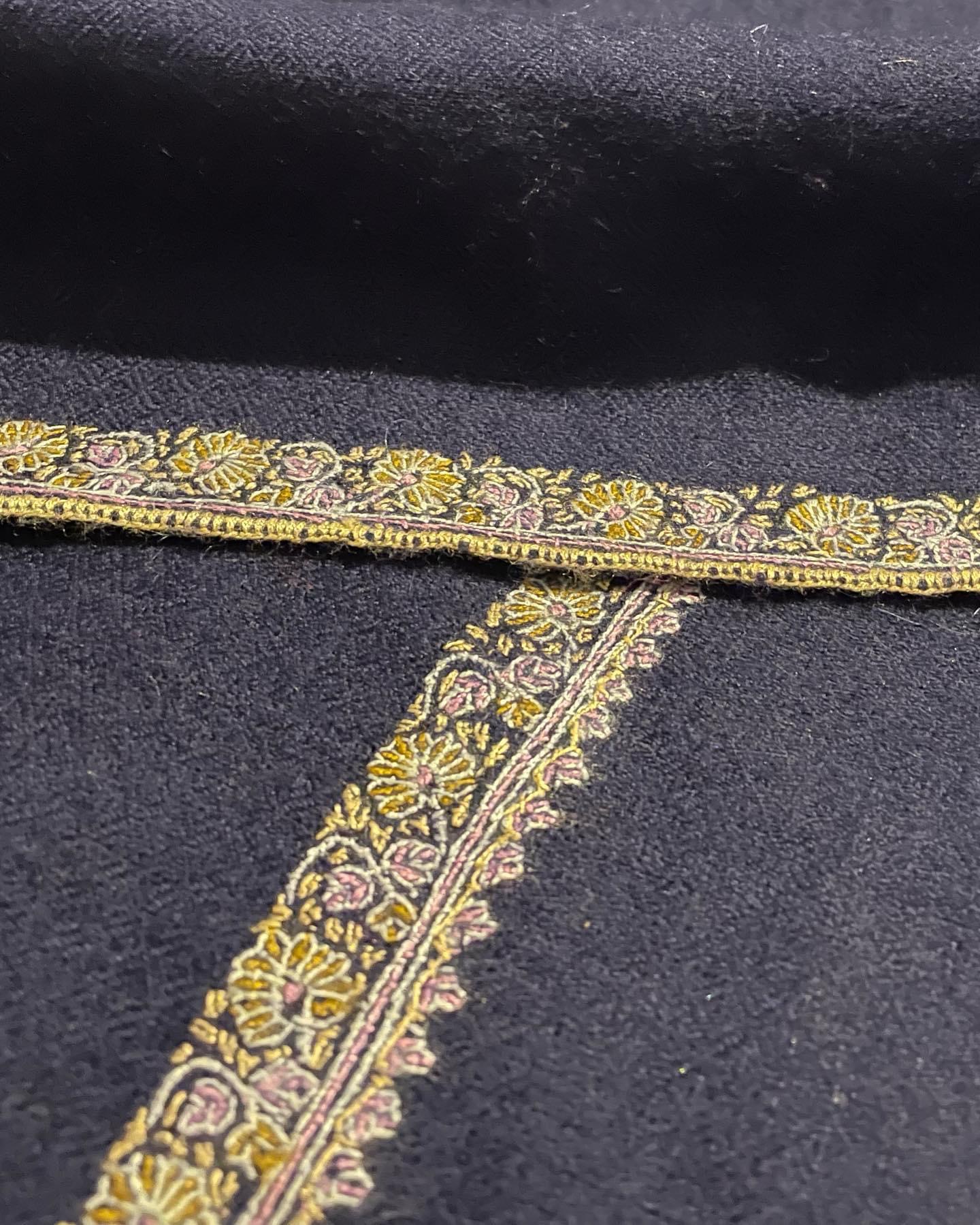 Sozni Embroidery Pashmina Cashmere Scarf - Image 5