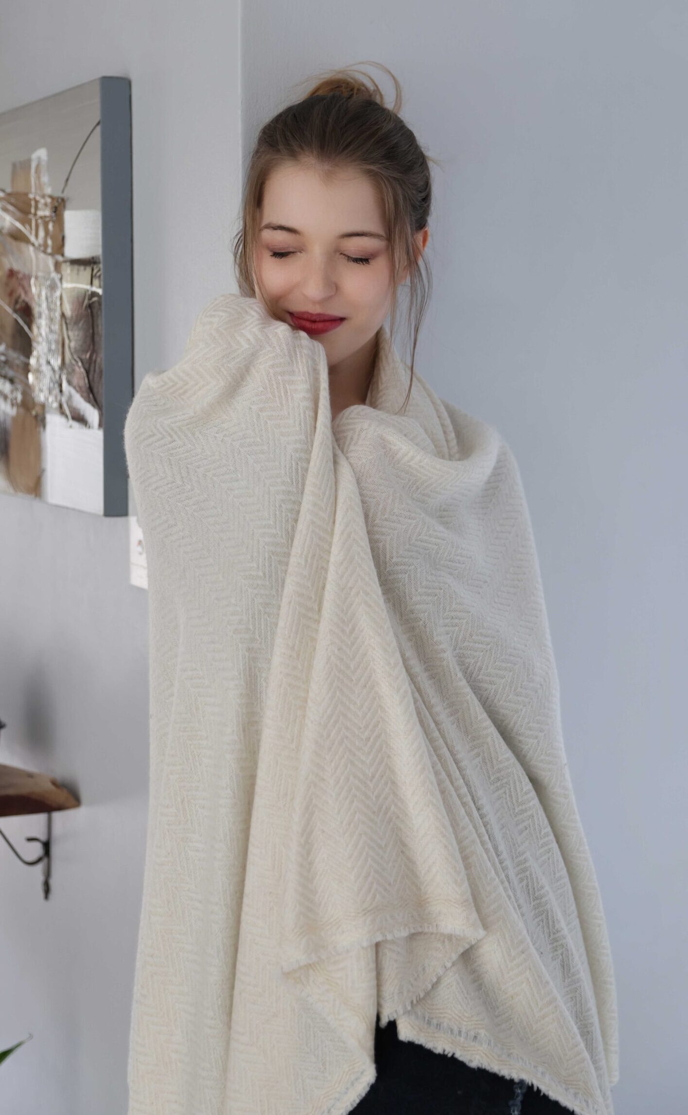 Herringbone Cashmere Travel Wrap - Image 6
