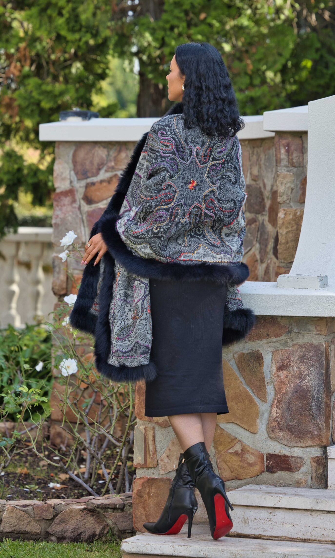 Merino Wool Fur Wrap - Image 3