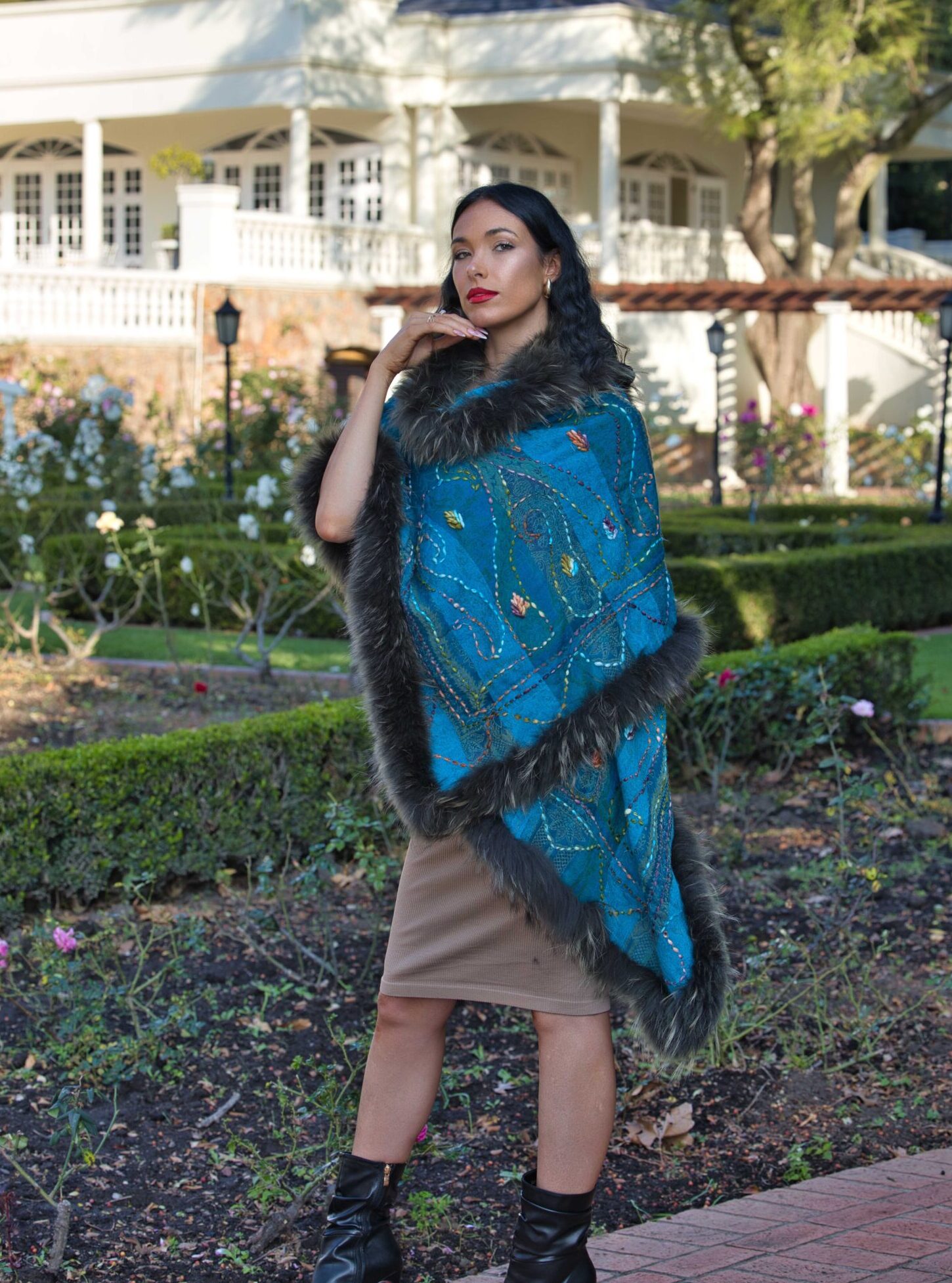 Merino Wool Fur Wrap - Image 4